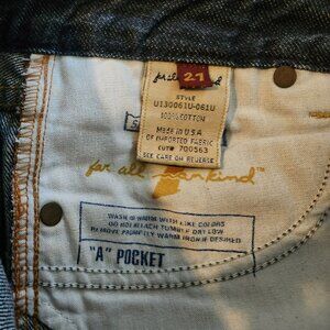 7 for all Mankind jeans sz 27 flare A pocket great condition !